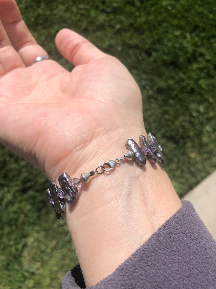 Vintage baroque black / purple pearl beads bracelet sterling silver 925 Abstract uneven shaped beaded Iridescent Unusual