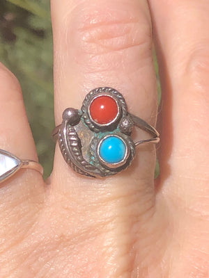 Vintage Native American Indian turquoise red coral sterling silver southwestern Size 6.5