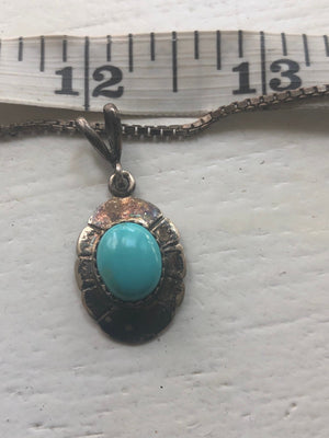 Vintage Native American Indian turquoise sterling silver pendant necklace 925