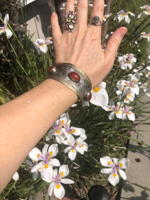 Turkmenistan ethnic vintage cuff bracelet silver brass carnelian gemstone Tekke nice quality Turkmen