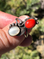 Vintage Native American Indian red coral mop mother of pearl sterling silver ring size 5.75