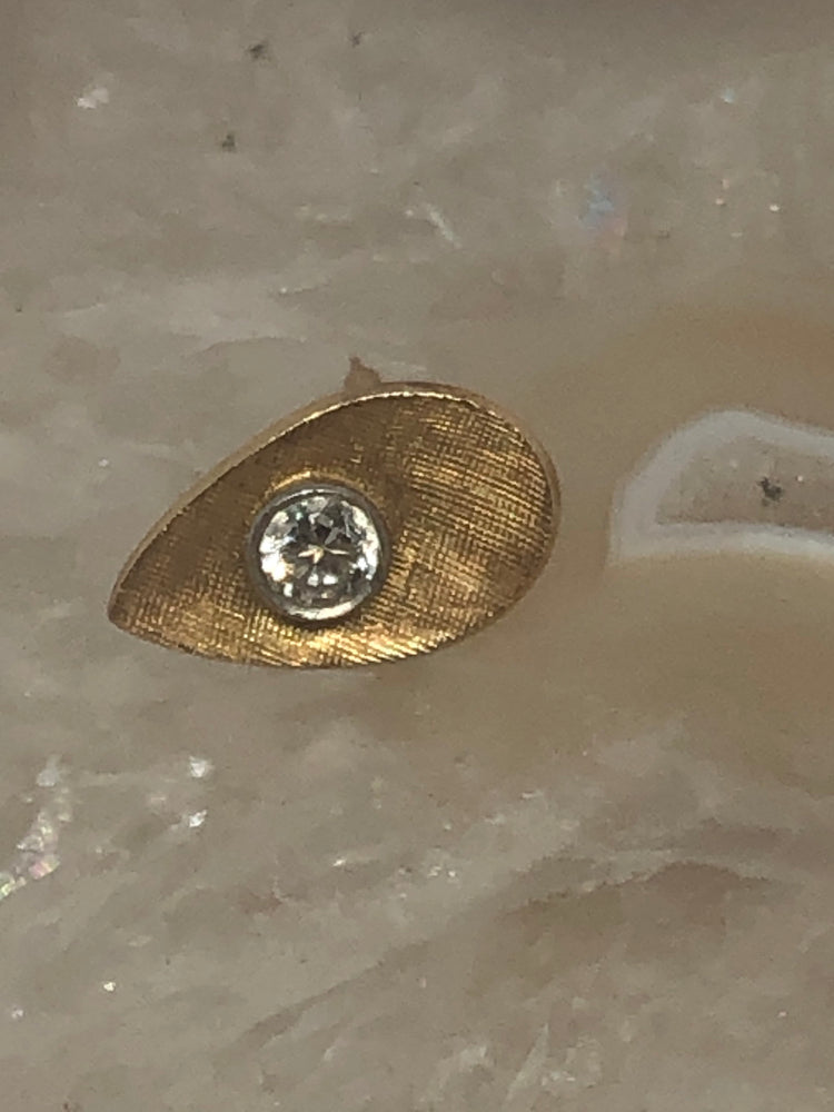 Antique art deco vintage hat pin With beautiful diamond approx .20 points 14kt yellow gold 14 karat