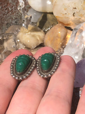 Vintage Antique Green Onyx  Gemstone Mask Earrings Mexico Mayan Aztec Screw back Sterling Silver 925