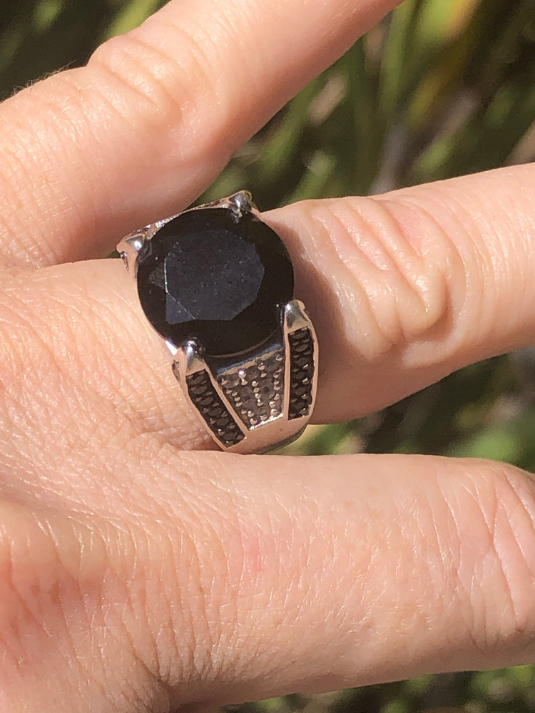 Beautiful black onyx and natural white zircon gemstone ring SG925 Sterling silver Statement ring Size 6