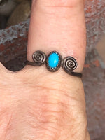 Vintage sterling silver turquoise gemstone Southwestern Ring size 8.25