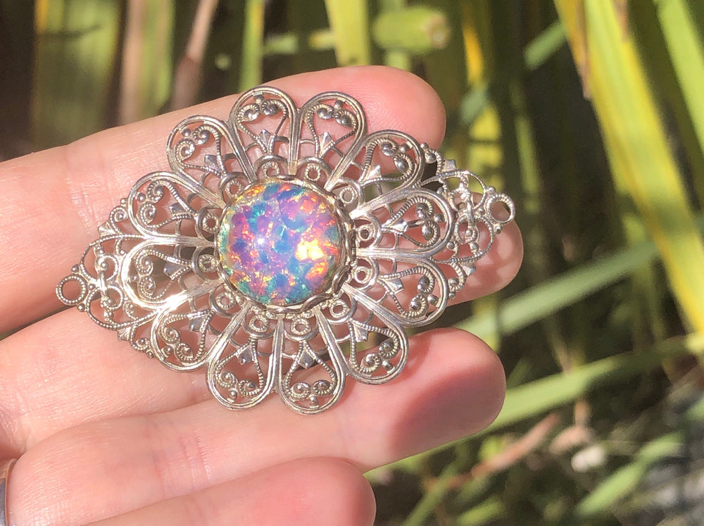 Vintage Miriam Haskell dragons breath glass Silvertone designer brooch Foil art glass