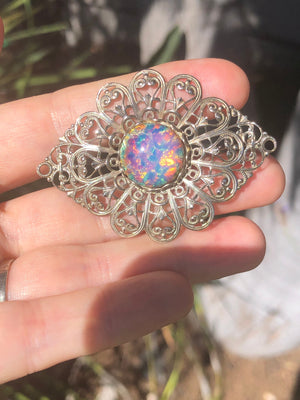Vintage Miriam Haskell dragons breath glass Silvertone designer brooch Foil art glass