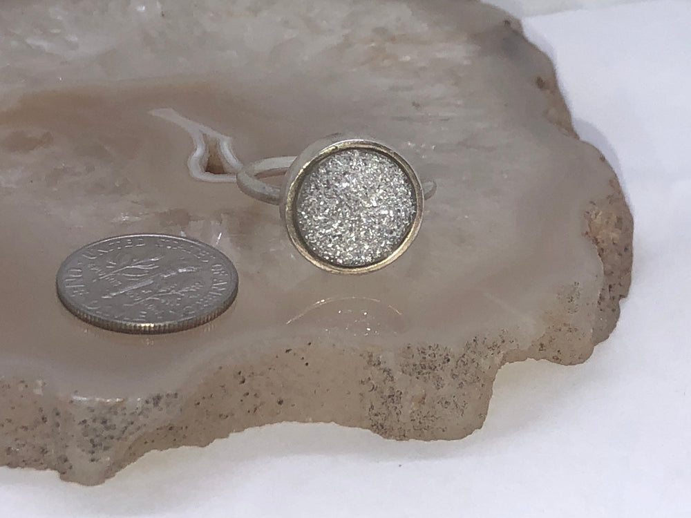 Sterling Silver Silver Druzy Gemstone Shiny Gorgeous Ring 925 Size 7.25