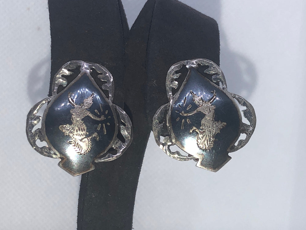 Vintage sterling silver puffy siam clip on earrings 925