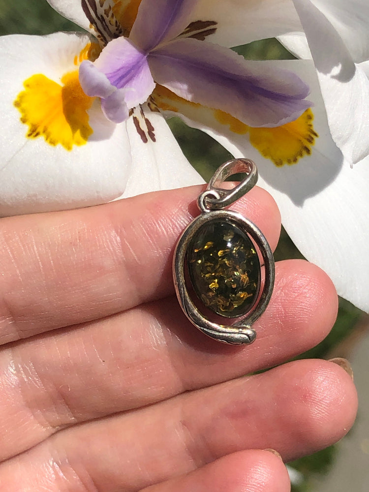 Designer Green Amber TGGC Sterling Silver Pendant 4 Necklace Abstract Style 925