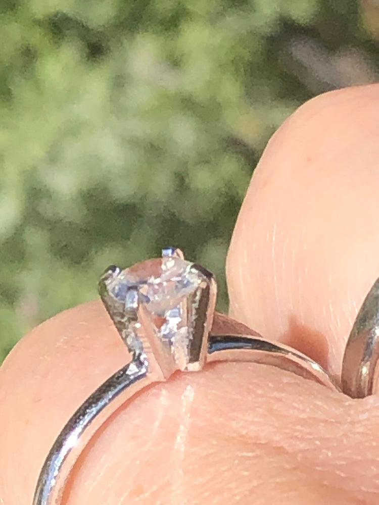 Vintage antique Sterling silver solitaire genuine zirconia gemstone Engagement/wedding ring size 7 Free shipping!