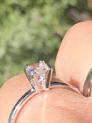 Vintage antique Sterling silver solitaire genuine zirconia gemstone Engagement/wedding ring size 7 Free shipping!