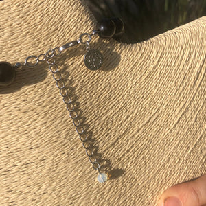 Beautiful Black House White Market Crystal Flower Necklace - Costume Cocktail
