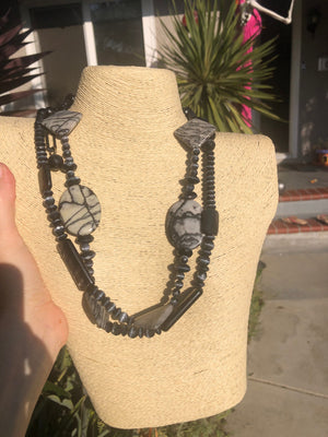 Beautiful designer Erickson Beamon black/gray gemstone Crystals/glass long beaded necklace costume