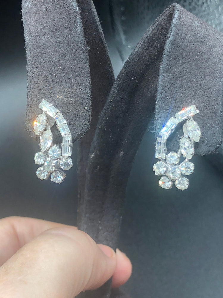 Antique vintage Carl Art Sterling silver rhinestone screwback earrings beautiful perfect for holiday parties