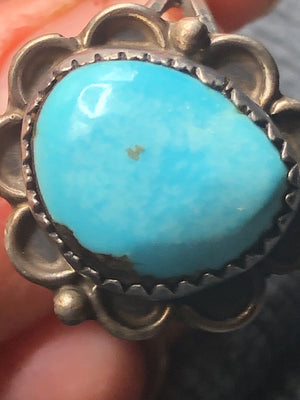 Vintage Native American Indian turquoise gemstone  southwestern Size 7.25 Sterling silver