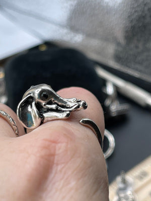 Adorable elephant Silvertone ring wrap 7.5 to 8.5