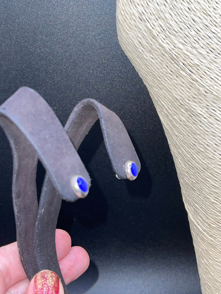 Vintage Deep blue lapis lazuli Gemstone and sterling silver studs earrings 925