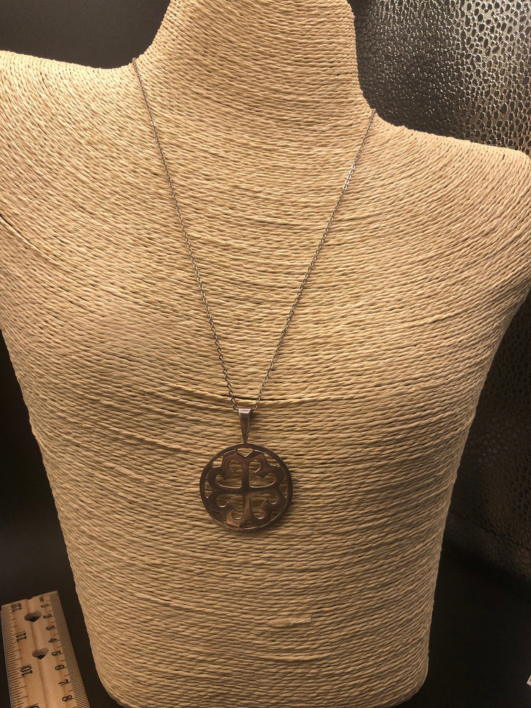 Beautiful sterling silver 925 medallion Viking/Celtic Scandinavian? Necklace with chain Very cool and unique men’s or women’s