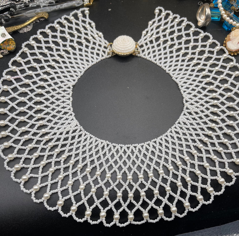 Vintage large pearly white seed beads beaded bib collar necklace Hong Kong beaded clasp