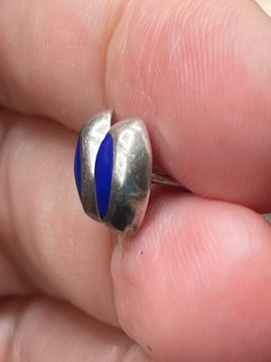Vintage Deep blue lapis lazuli Gemstone and sterling silver studs earrings 925