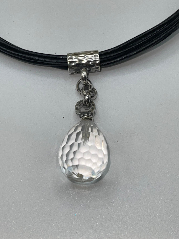 Silpada da Sterling Silver Rock -Quartz Crystal Pendant Necklace Black Leather Cord and Sterling Silver