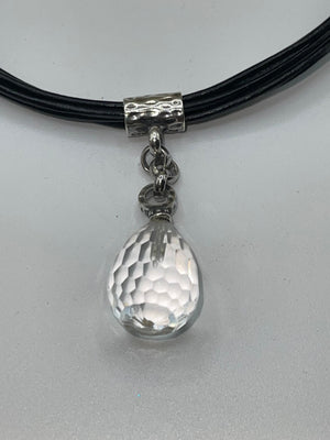 Silpada da Sterling Silver Rock -Quartz Crystal Pendant Necklace Black Leather Cord and Sterling Silver