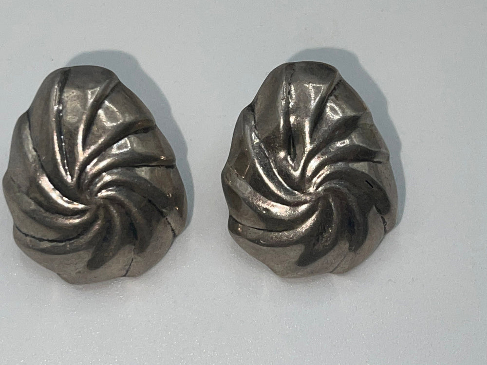 Vintage Sterling Silver 925 Stud Earrings - Swirl Style Design Lightweight