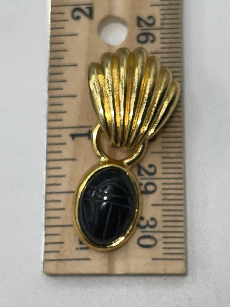 Vintage Gold Tone Black Onyx Stones Clip on Earrings & Pendant