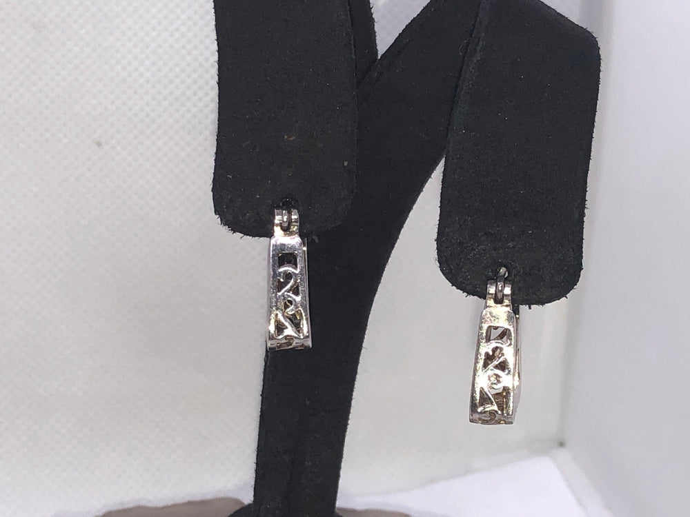 Vintage Ornate Floral Triangle Shaped Hoop Earrings - Leverback - Sterling Silver 925