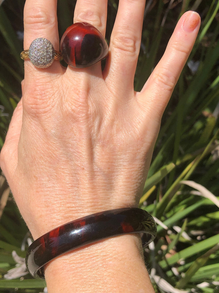 Vintage Lucite red / brown marbled bangle bracelet and Ring size 7.75 designer Miriam Haskell