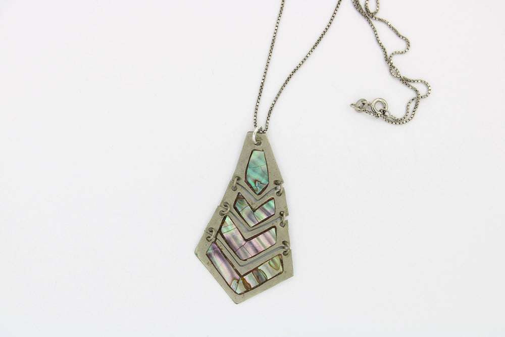 Vintage Alpaca Silver Abalone Shell Articulated Pendant Necklace Sterling Silver 925 with Box Chain Mexico Unusual
