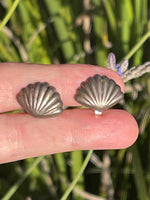 Vintage Clam Shell  Stud Earrings Sterling Silver 925
