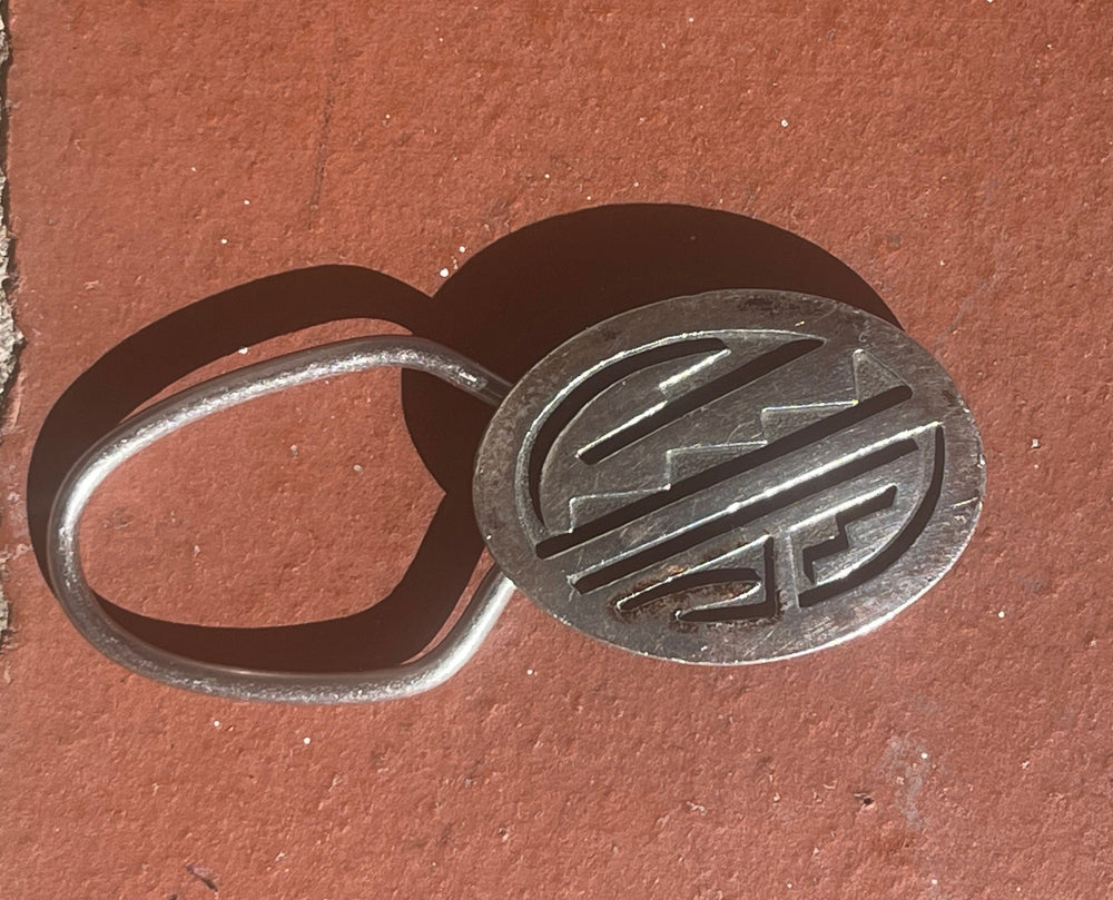 Vintage - Antique Native American Indian Key Chain Holder Bennett C-31 Southwestern