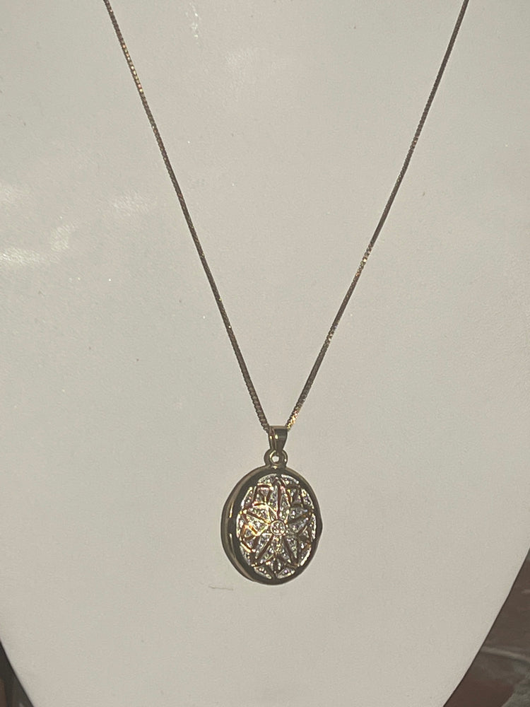 Ross Simons Gold Vermeil Sterling Silver 925 Locket Pendant Necklace w Chain Diamond Accent