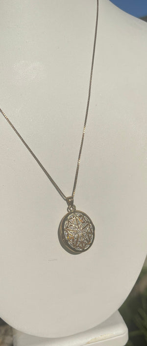 Ross Simons Gold Vermeil Sterling Silver 925 Locket Pendant Necklace w Chain Diamond Accent