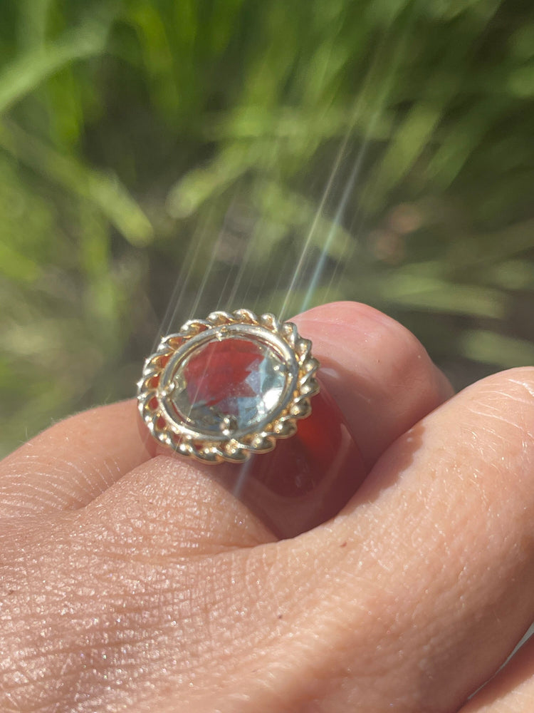 Vintage Stunning Carnelian Band Ring w Big Prasiolite Center Stone Set in Solid 14k Yellow Gold Rare and Unusual Sz 5.25