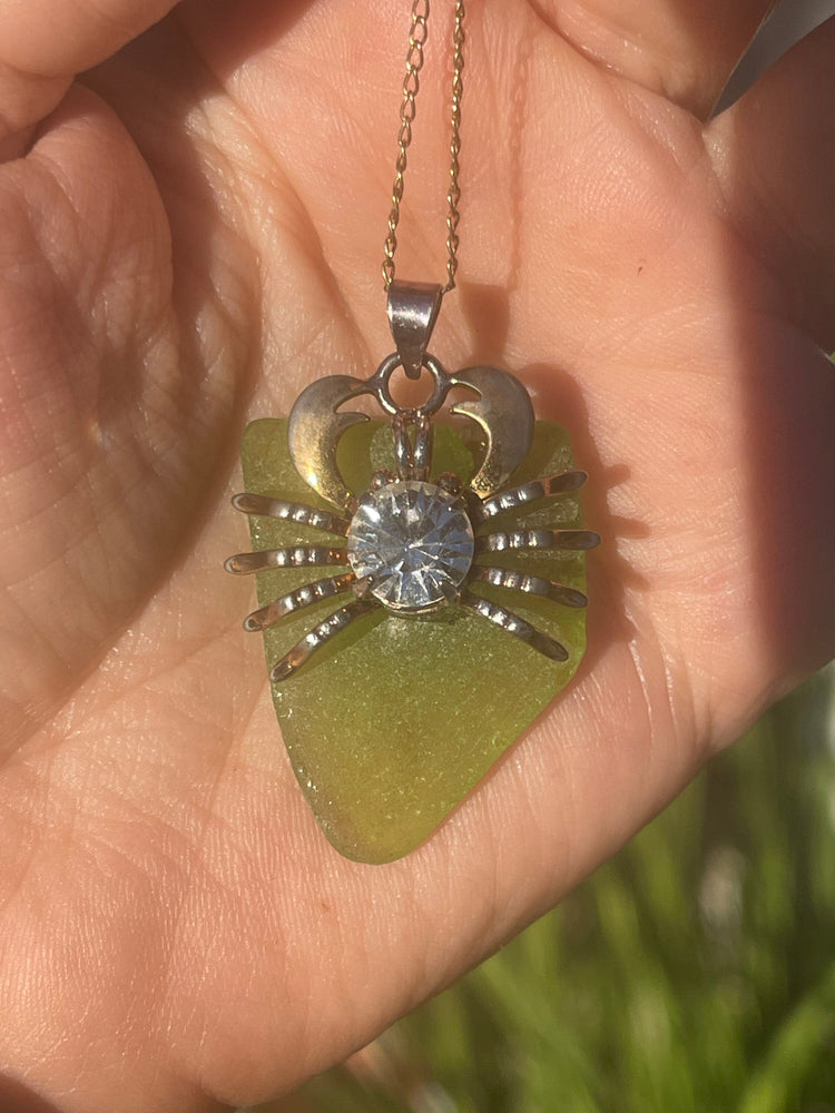 Vintage Green Seaglass Crab Crystal Pendant Necklace w Chain Unusual Sea Glass Rhinestone Tropical- Ocean Gold Over Silver