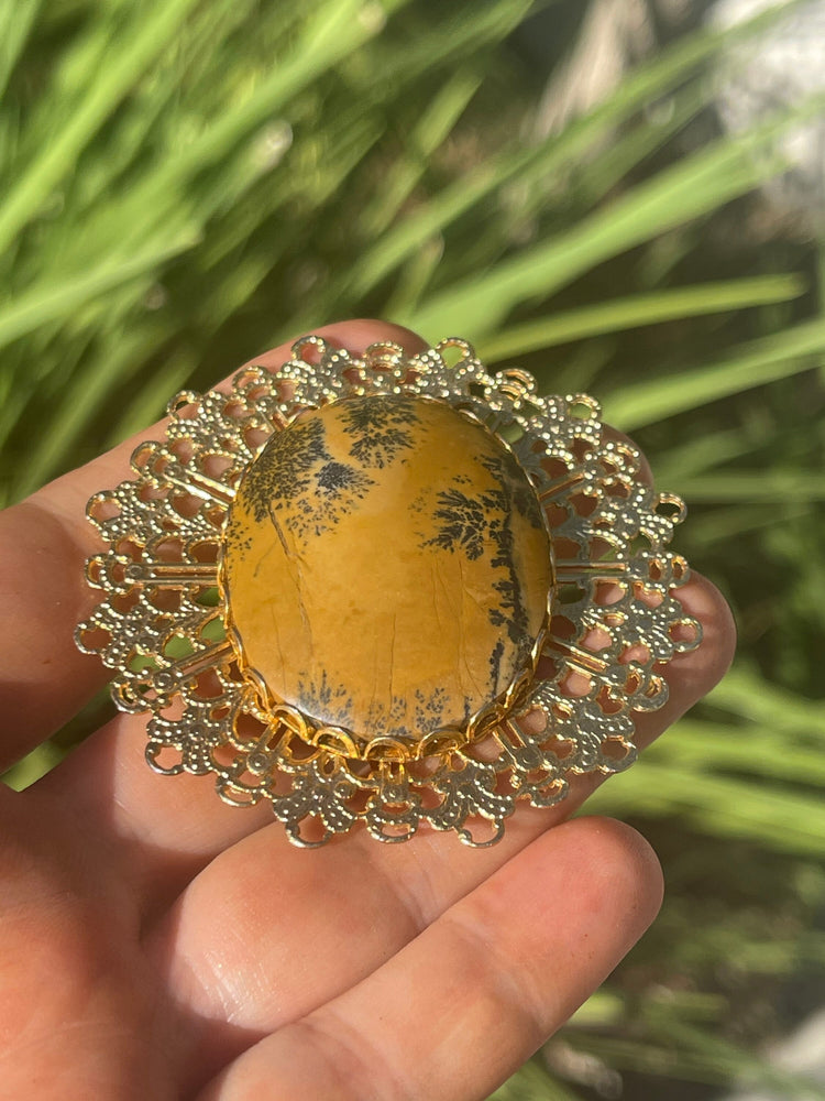 Beautiful Huge Denditric Agate Gemstone Brooch Gold Tone Filigree Large Brown and Black