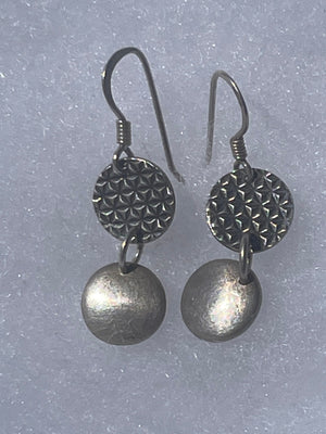 Vintage Sterling Silver 925 Small Lightweight Geometric Circular Dangle Earrings Pounded Modernist