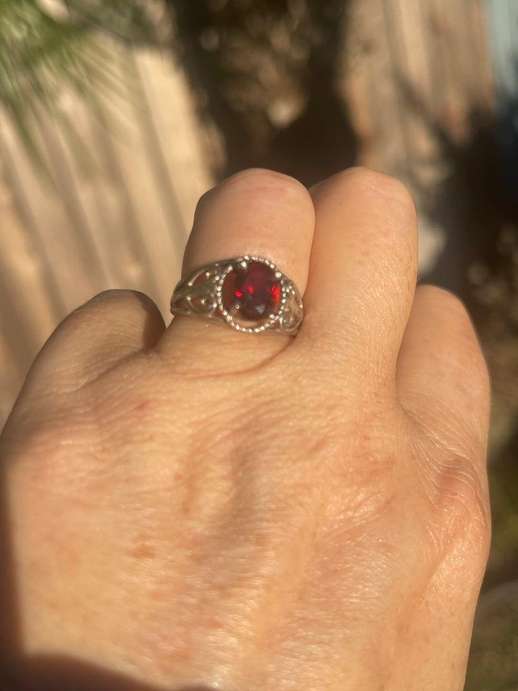 Beautiful Large Garnet Gemstone Ring Sterling Silver 925 Designer PJM Floral Filigree Size 6
