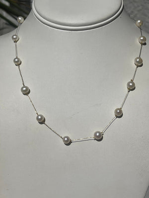 Vintage 14/20 Yellow Gold Filled White Pearl Necklace Spun Gold Chain 14kt GF Choker 18 Inches