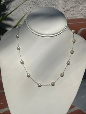 Vintage 14/20 Yellow Gold Filled White Pearl Necklace Spun Gold Chain 14kt GF Choker 18 Inches