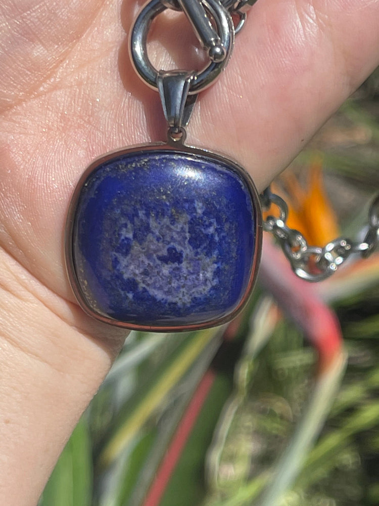 Beautiful Lapis Lazuli Gemstone Pendant on Stainless Steel Toggle Chain 21.25 Inches Bulky