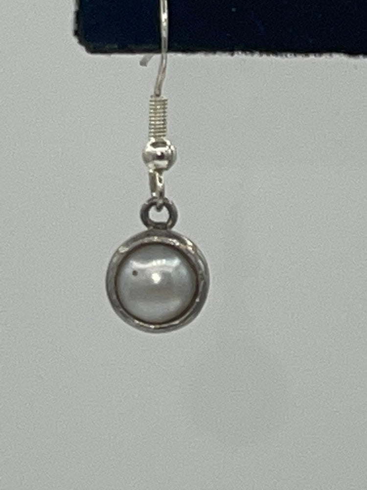 Vintage Sterling Silver 925  White Genuine Pearl Dangle Earrings