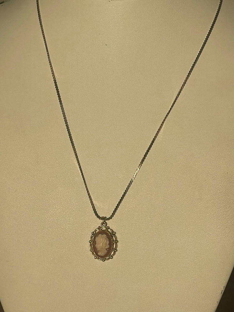 Antique Vintage Shell Cameo Pendant 12kt GF Necklace with Chain