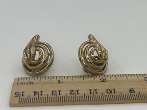 Vintage Trifari Gold Tone Clip On Earrings Swirl