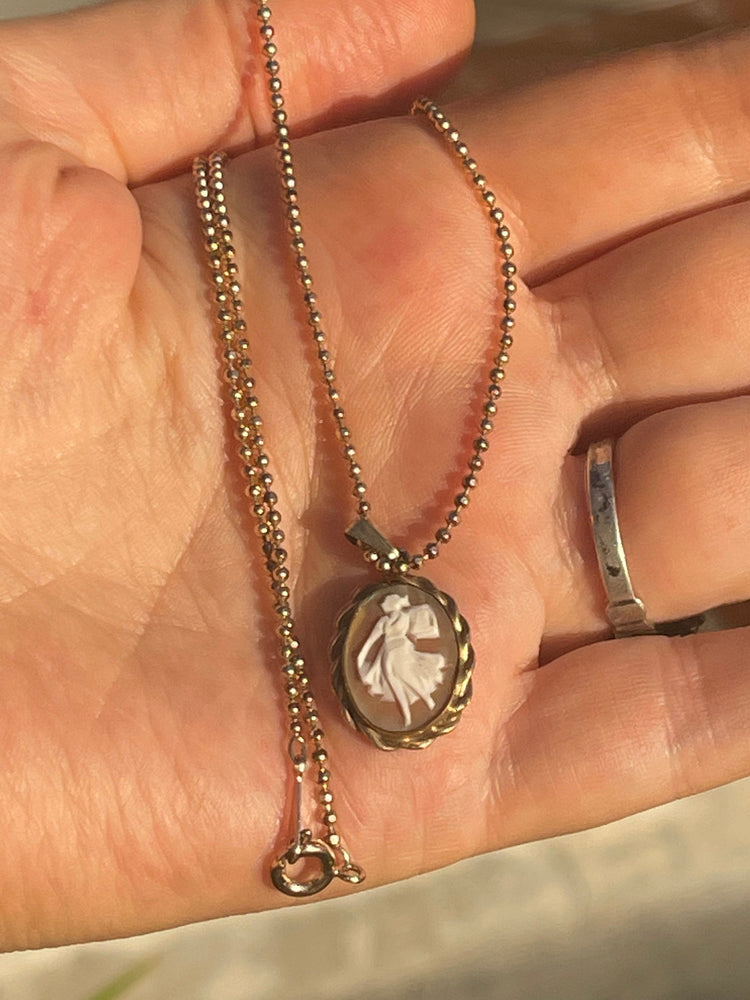 Antique- Vintage Rebecca at the Well Shell Cameo Pendant Necklace w 18kt Gold Plated Chain 12 Kara GF 12kt Gold Filled.