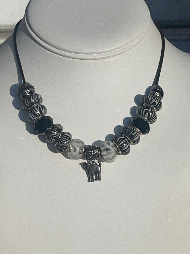 Adorable Vintage Charm Necklace Leather And Sterling Silver 925 Glass Beads Kitty Cat Kitten Dangle Charm