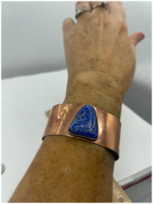 Vintage Solid Copper Cuff Bracelet Lapis Lazuli Native Southwestern Feel Smaller Wrist